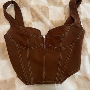 White Fox Top size XS - never worn, does not fit me